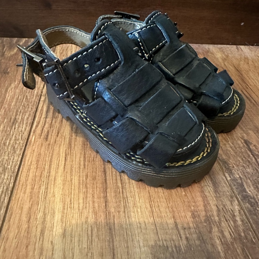 Dr. Martens toddler sandals. Black leather.
